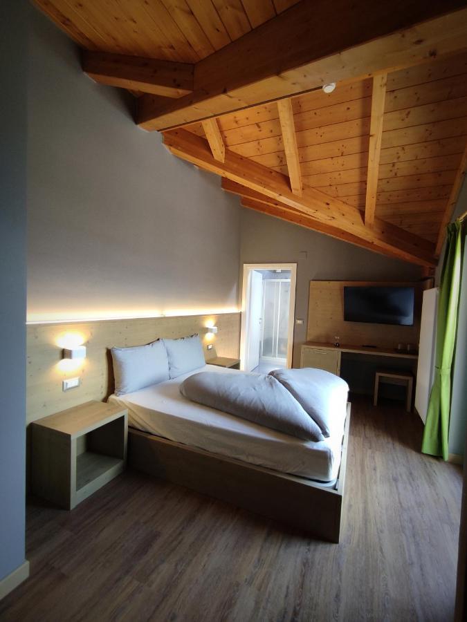 Hotel Villa Argentina ロンツォーネ 部屋 写真